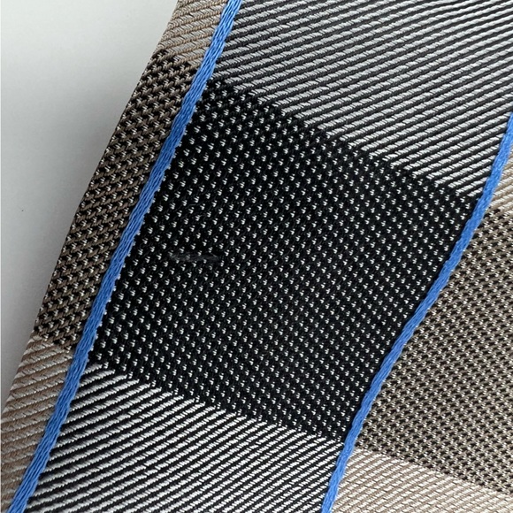 Chaps Neck Tie, plaid, checker, silk,‎ classic, preppy, dressy, office, work - Picture 3 of 7